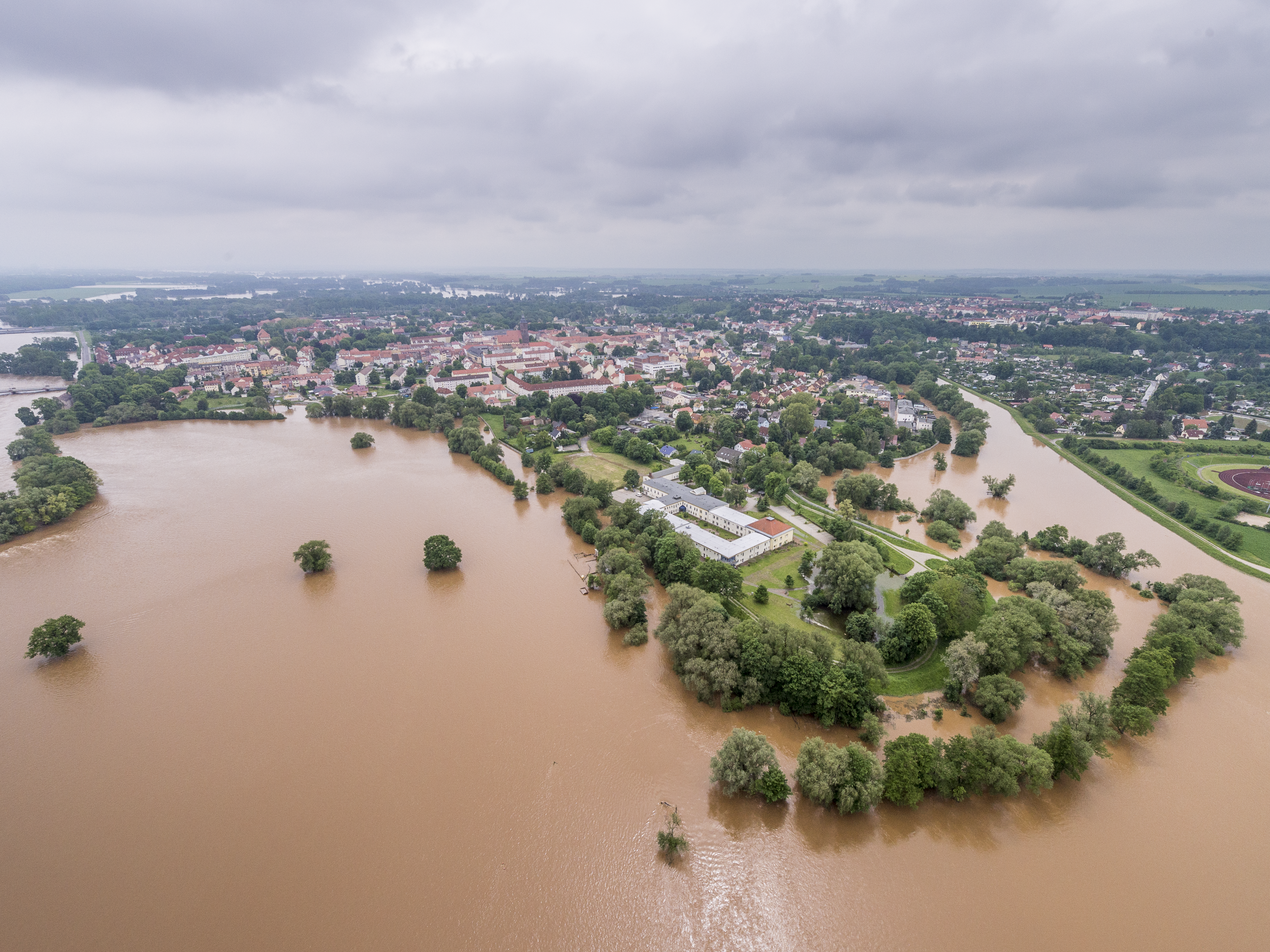Shifts in flood generation processes exacerbate regional flood anomalies in Europe